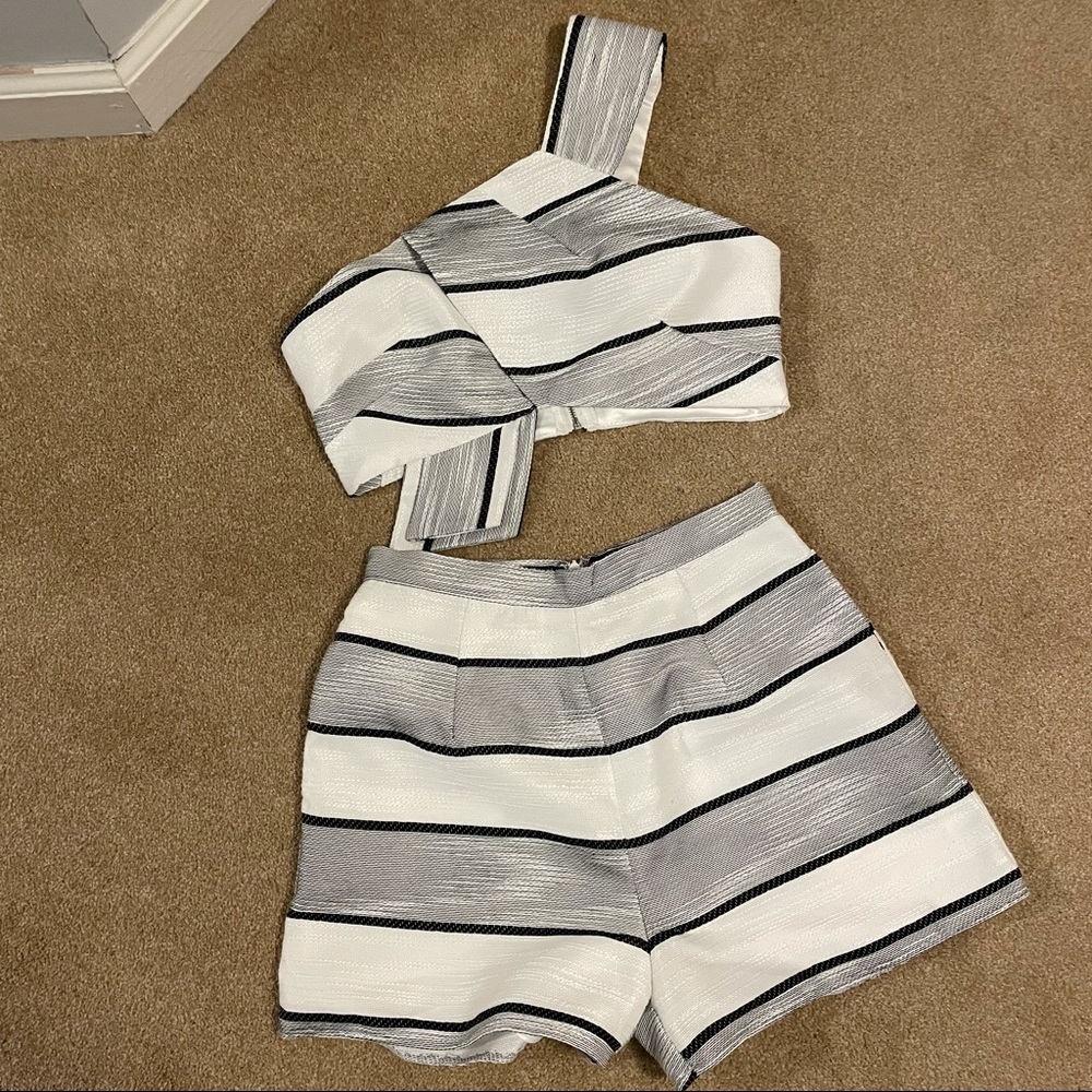 Fabrik Matching Black and White Set